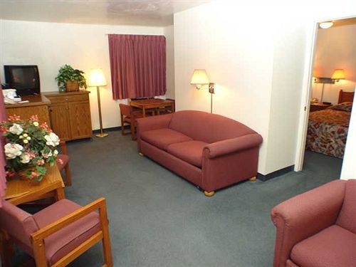 White Buffalo Hotel 3*
