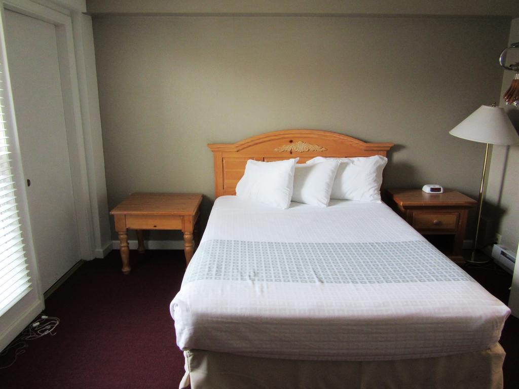 Hotel White Buffalo 3*