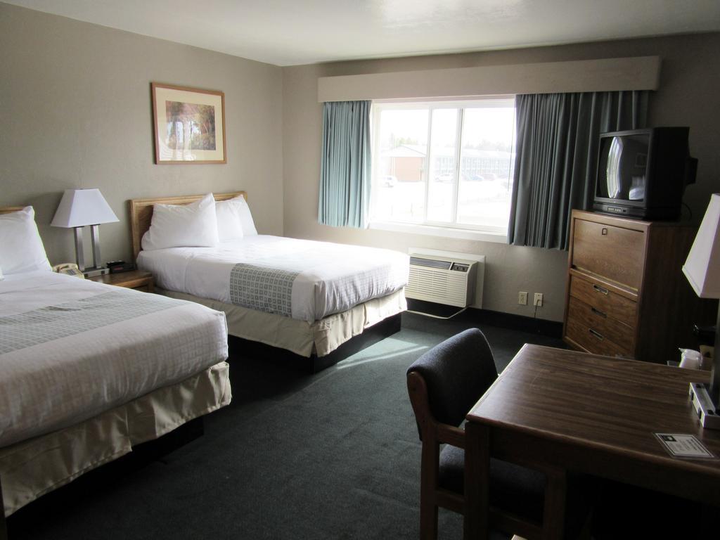 White Buffalo Hotel